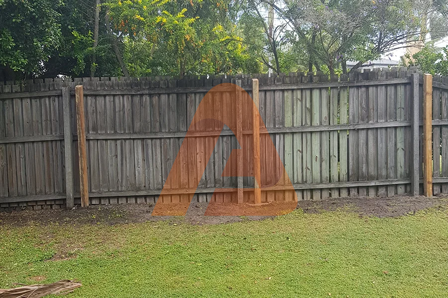 hy | Is composite fence better than wood? | Aluglobusfence.com