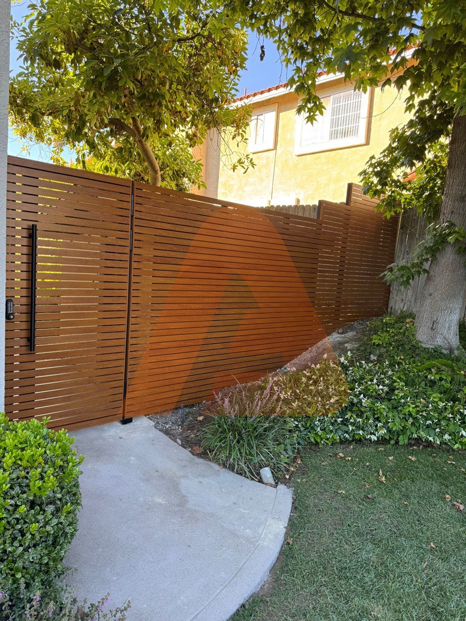 Comparison of cladding materials for Malibu homes